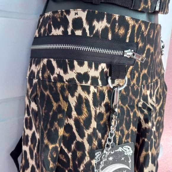 ⭐️Killstar nwt leopard print goth/punk skirt! Leo miniskirt! FINAL PRICE!! - Picture 10 of 13